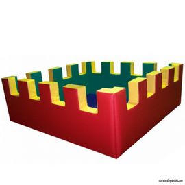 Сухой бассейн Крепость