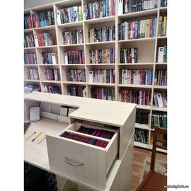 Кафедра выдачи книг с картотекой